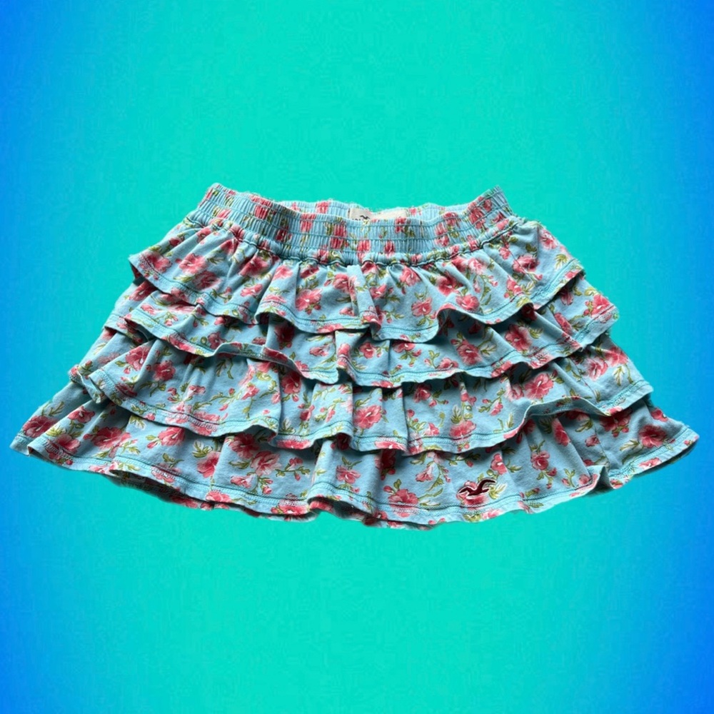 rare y2k hollister ruffle skirt